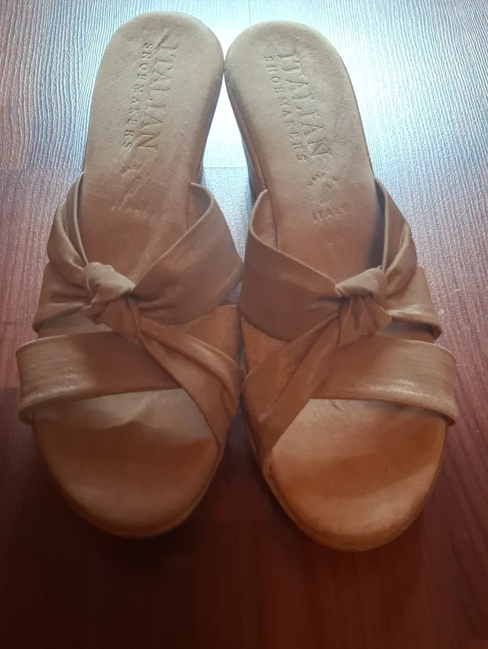 Italian Shoemakers Tan Knotted Wedges